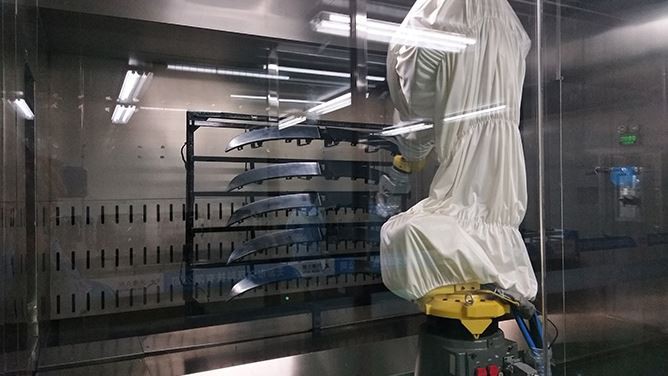 Lakirnica autodijelova